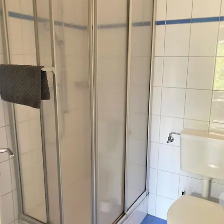 Bellaterra B Локарно